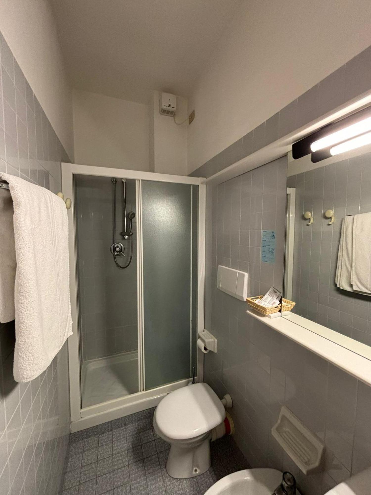 Hotel Spiaggia Pesaro Room photo